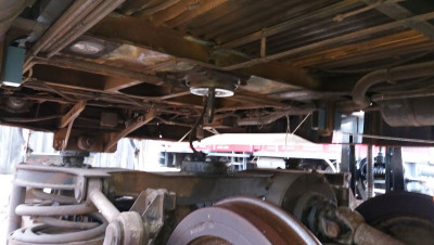 mit Zwischenraum, hindurchzuschaun.