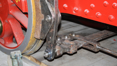 Februar 2012: die Bremseinrichtung ist angebaut