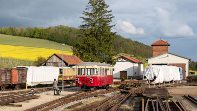 Triebwagentreffen im Abendlicht