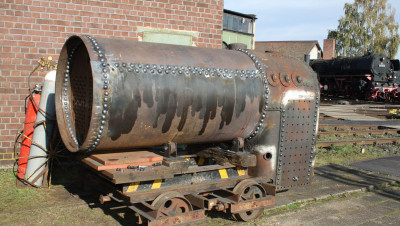 Oktober 2017: der Langkessel ist genietet.