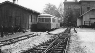 Die "Ziehharmonika" TA 253 / 254 ganz am Streckenende in Dillingen, 7. Mai 1972